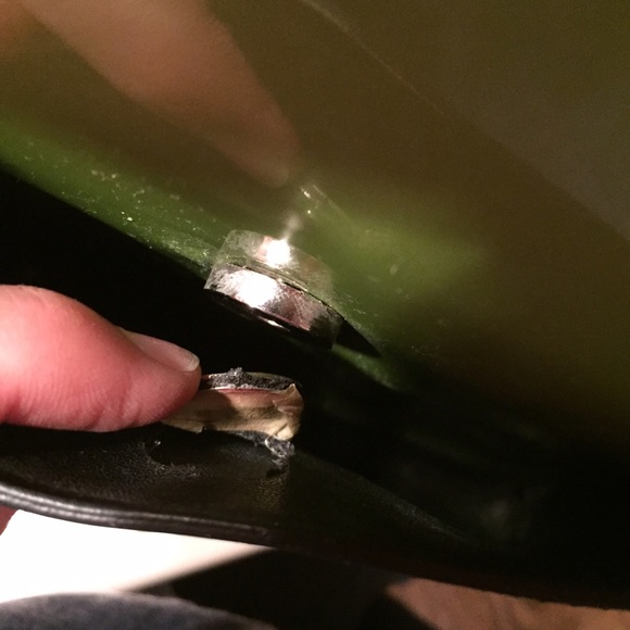 Beijo adorable patent leather bag! - Picture 4 of 4