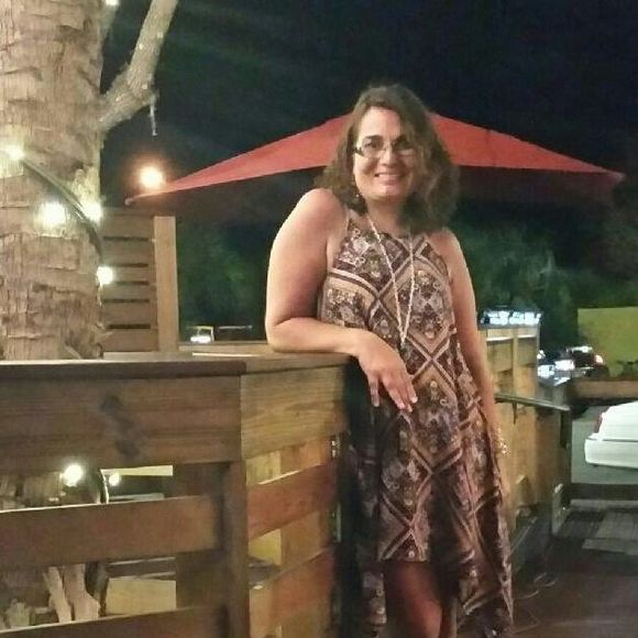 Meet your Posher, Melissa