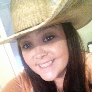 Meet your Posher, Stacy