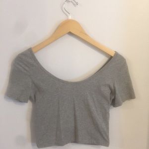 Basic style grey crop top