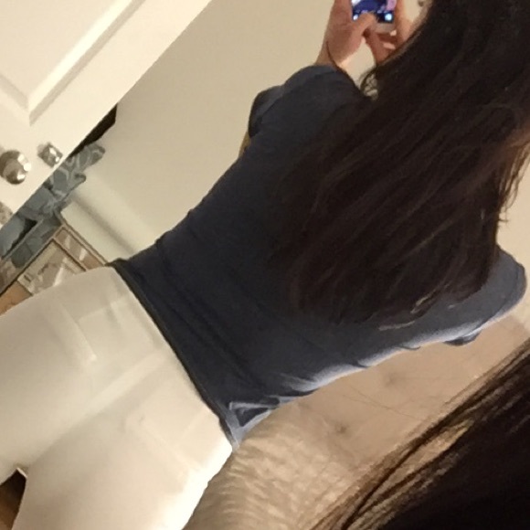 ❌SOLD❌Versace Top Size L - Picture 2 of 7