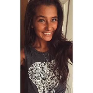 Meet your Posher, Jacqueline