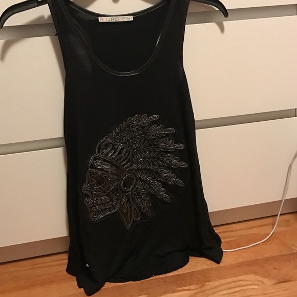 Leather trimmed black racerback head tank