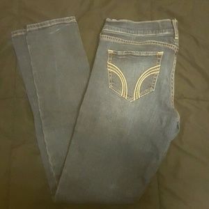 Hollister Skinny Jeans (Short Length)