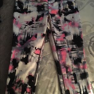 Very cute warn 2x ideology leggings