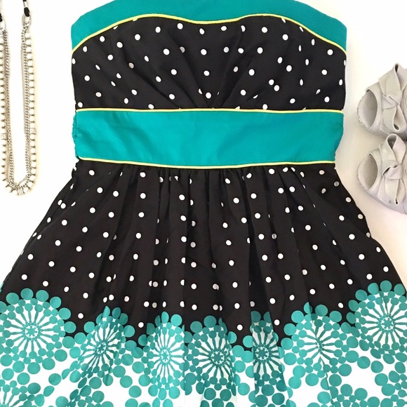 Black & Turquoise Polka Dot Strapless Floral Dress - Picture 3 of 4