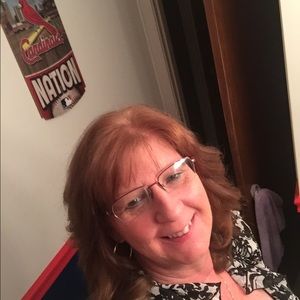 Meet your Posher, Denise