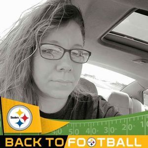 Meet your Posher, April