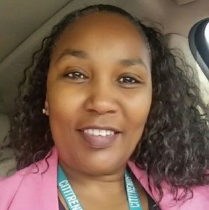 Meet your Posher, Charline