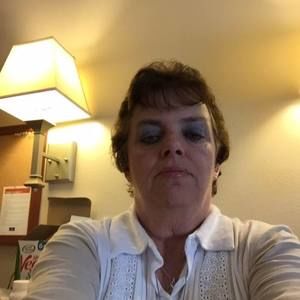 Meet your Posher, Debra