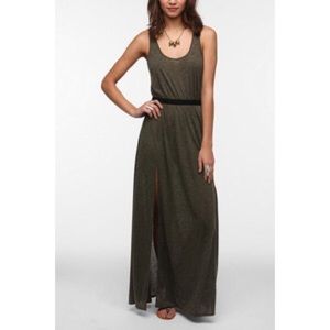 Silence and noise double slit maxi