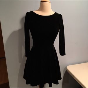 AMERICAN APPAREL VELVET OPEN BACK SKATER DRESS