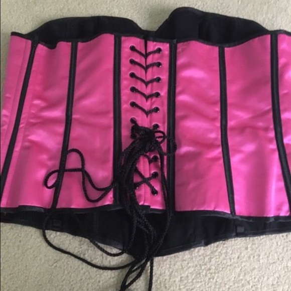 Courset - Picture 2 of 2