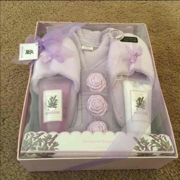 Bath set
