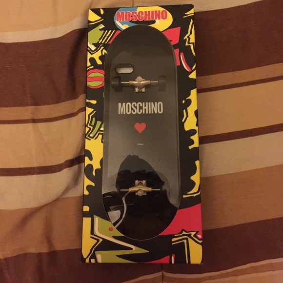 Moschino Skateboard Case!