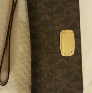 Micheal Kors Full Size Jet Set Wallet