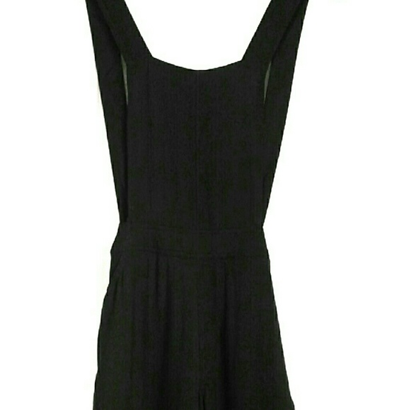 Women's Overall style jumpsuit, Open Back - Picture 3 of 4