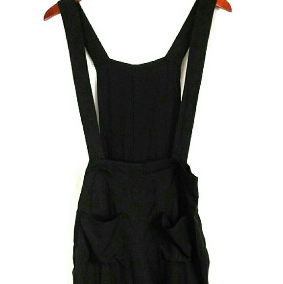 Women's Overall style jumpsuit, Open Back - Picture 4 of 4