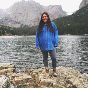 Meet your Posher, Rebecca