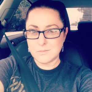Meet your Posher, Carla