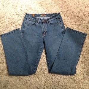 Aura jeans. Sz 8R.