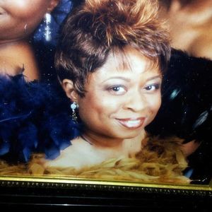 Meet your Posher, Joyce