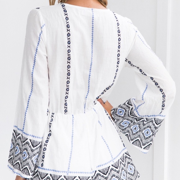 SALE // 1️⃣ MED // Goddess White Playsuit Romper - Picture 3 of 4