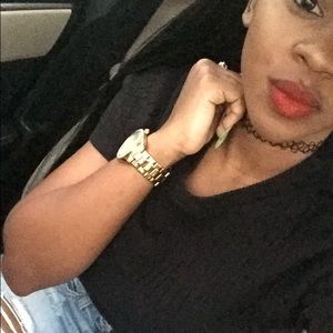 Meet your Posher, Sashena