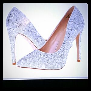 Lauren Lorraine Samantha