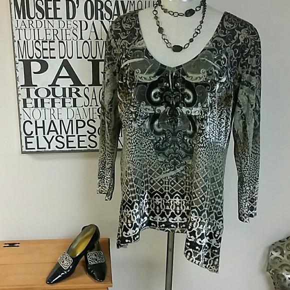 live and let live Tops - PLUS SZ tunic top