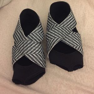 Nike athletic shoes/socks