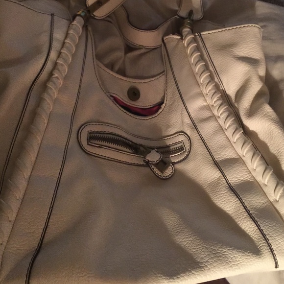 Shoes - Picture 3 of 4