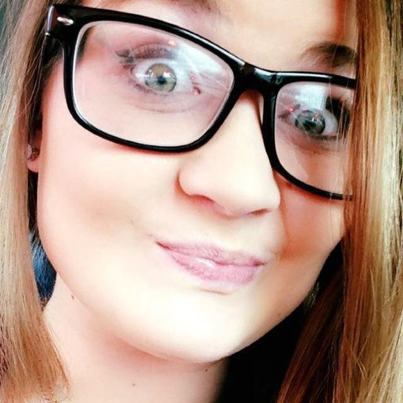 Meet your Posher, Brianna