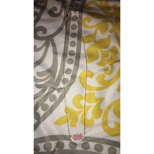 Kendra Scott necklace