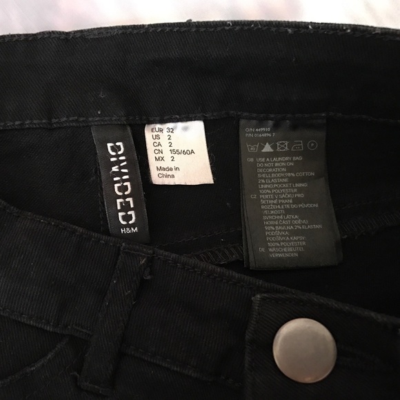 H&M Skull Studded Shorts - Picture 3 of 3