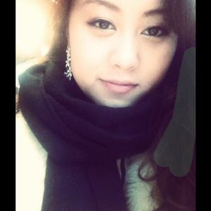 Meet your Posher, Iseult