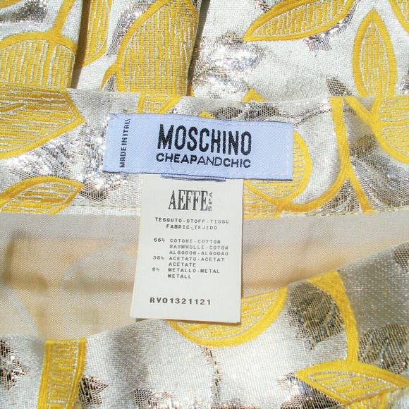 *SOLD********New Moschino Cheap Chic Floral skirt - Picture 7 of 7