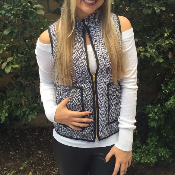 |Last One 🌟| Herringbone Pattered Vest - Picture 2 of 4