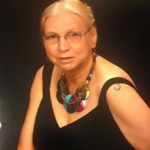 Meet your Posher, Alvina