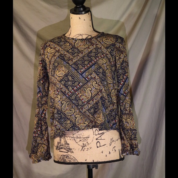 Bell Sleeve Paisley Top - Picture 2 of 4