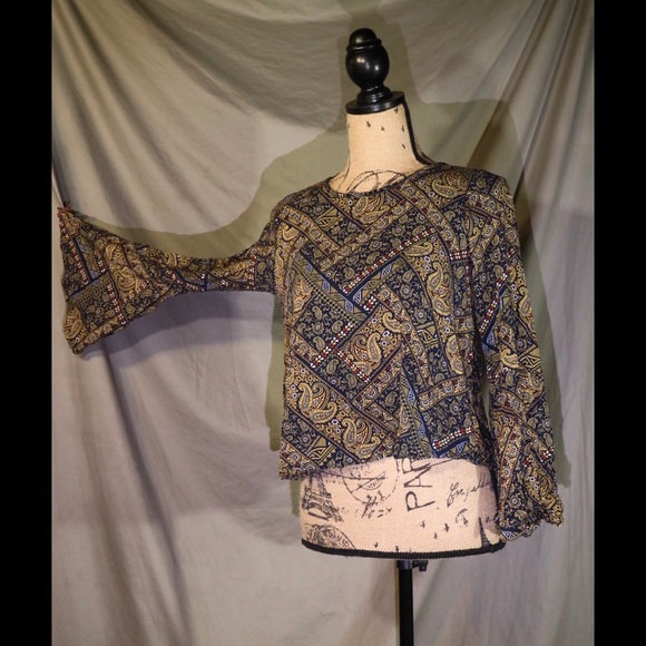 Bell Sleeve Paisley Top - Picture 3 of 4