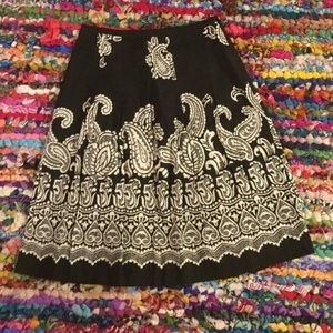 Ann Taylor skirt with pleats