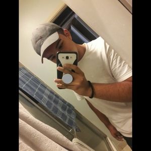 Meet your Posher, Brandon