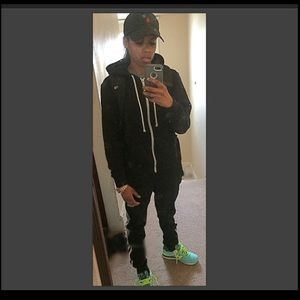 Meet your Posher, Toya