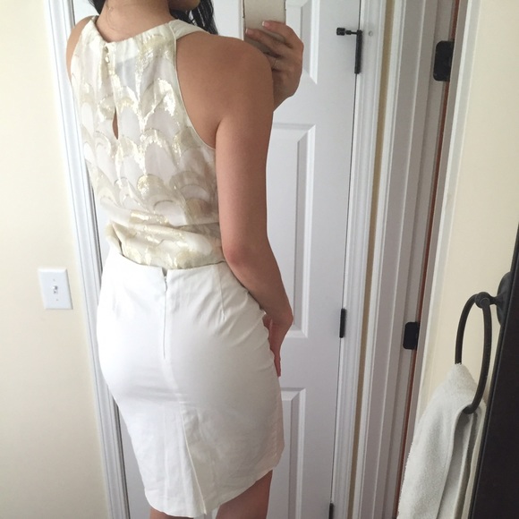 White House black market gold ivory dressy tank - Picture 3 of 3