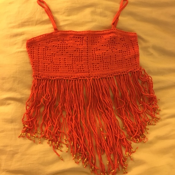NWOT - VS MODA Int Crocheted Coral Crop Top - Picture 2 of 5