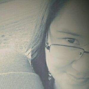 Meet your Posher, Phyllis