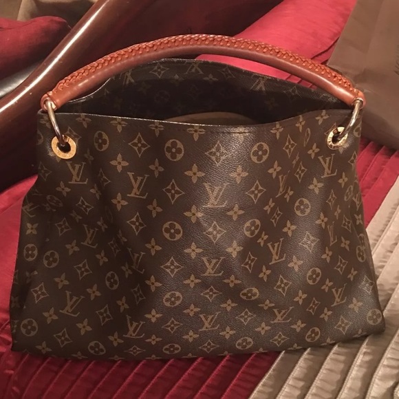 Louis-Vuitton Artsy MM monogram handbag