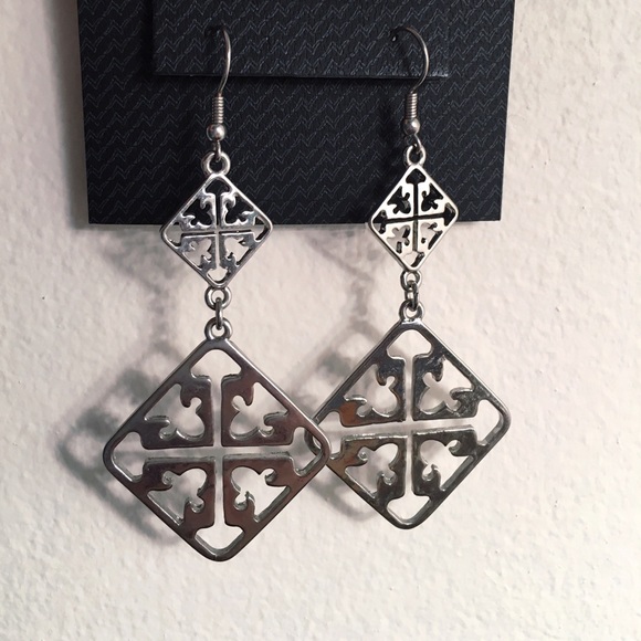 Beautiful Silver Metal Dangle cut out Earrings