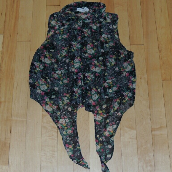 Floral belly crop top